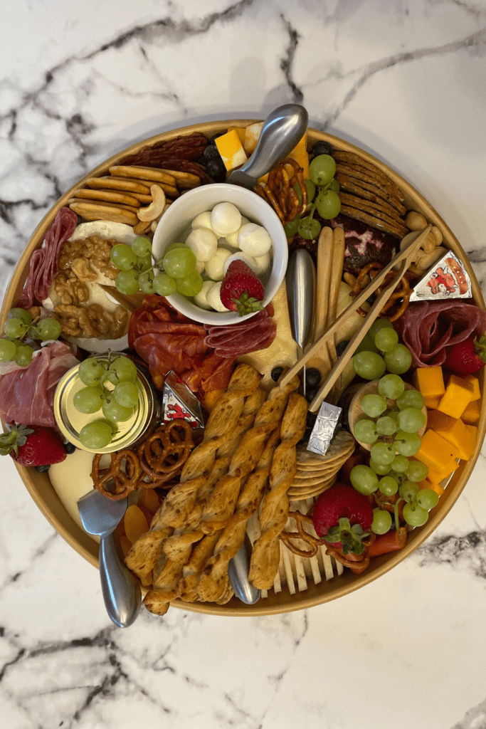 Beginners guide to making a Charcuterie Board - Mum Grub