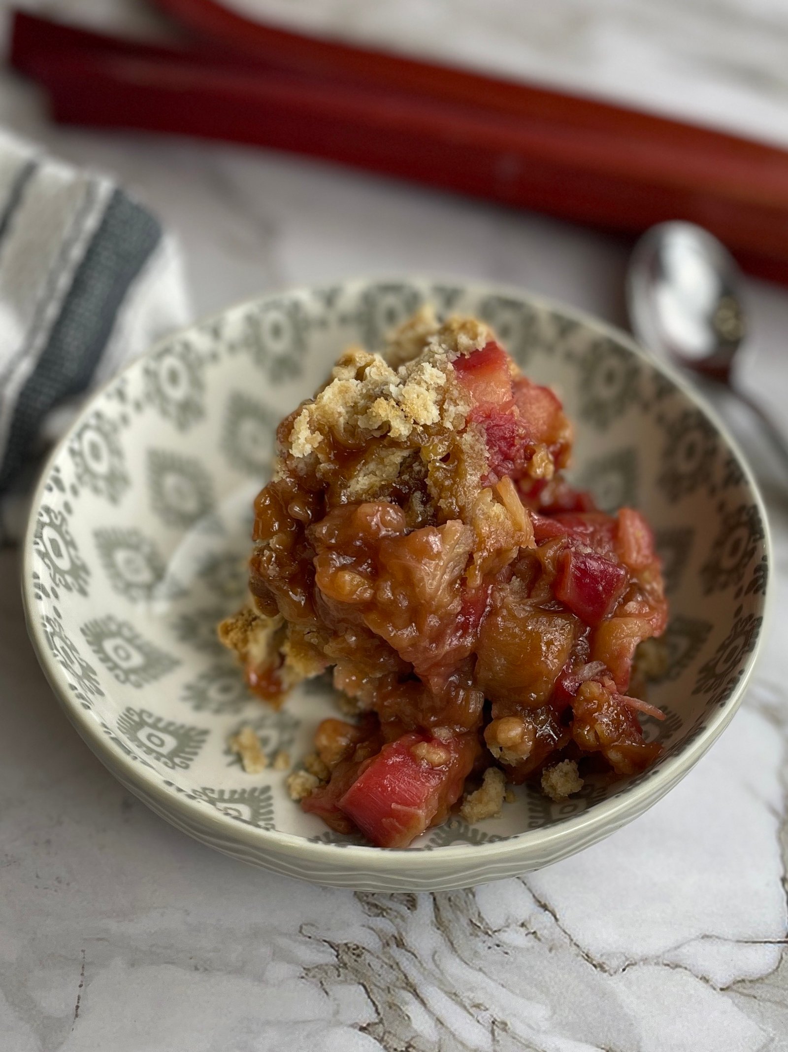Easy Rhubarb Pudding - Mum Grub